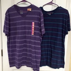 2 Men’s Mossimo V-Neck Shirts Size XL